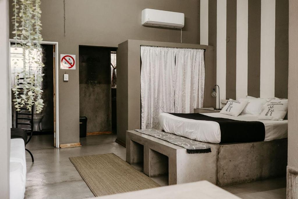 Overnight Stop Before Kruger National Park Палаборва Екстериор снимка